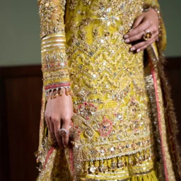 Saira Rizwan –  Festive 2024 – SERA-SRF-D-08