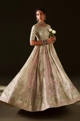 Iznik - Embroidered Velvet - IV-77