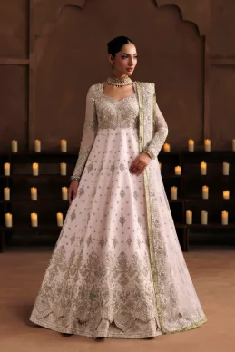Akbar Aslam - Riwayaat - Lavinia